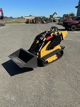 MORBARK BOXER 375 Mini Skid Steers For Sale